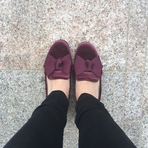 NWT Burgundy velvet loafers